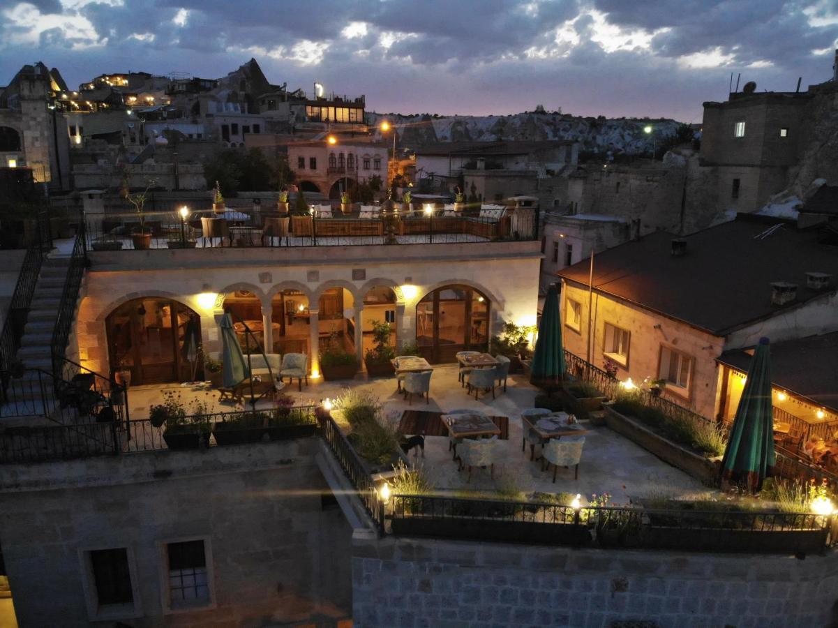 Caftan Cave Suites Гореме Экстерьер фото