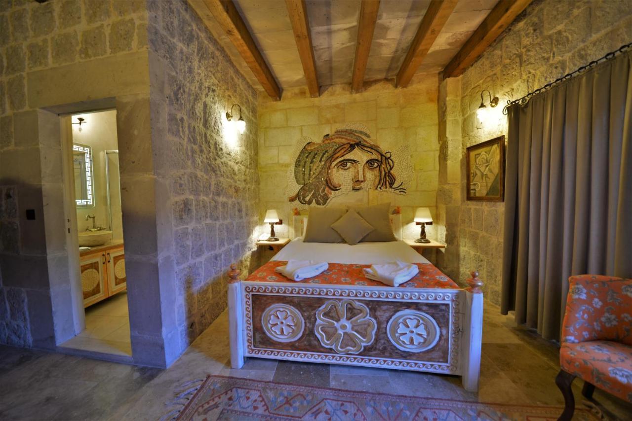 Caftan Cave Suites Гореме Экстерьер фото