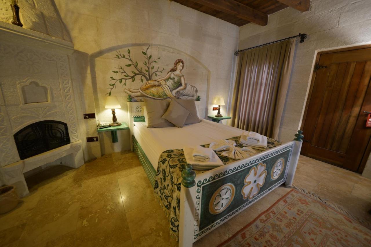 Caftan Cave Suites Гореме Экстерьер фото