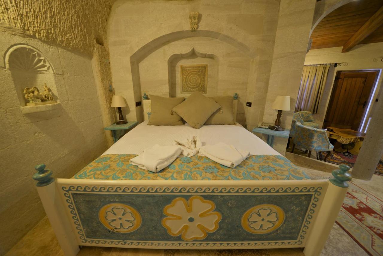 Caftan Cave Suites Гореме Экстерьер фото