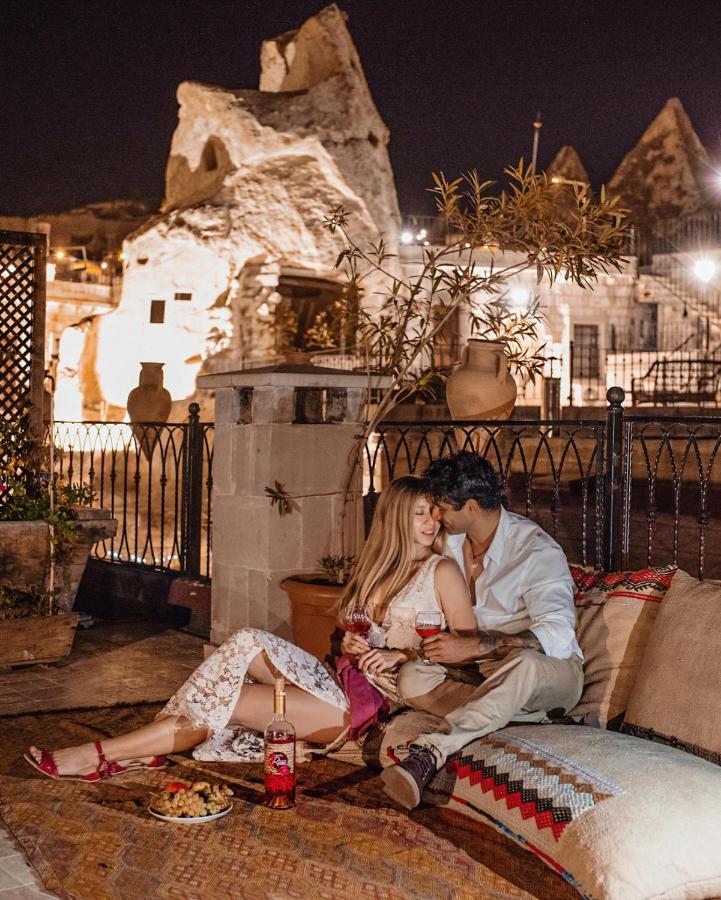 Caftan Cave Suites Гореме Экстерьер фото