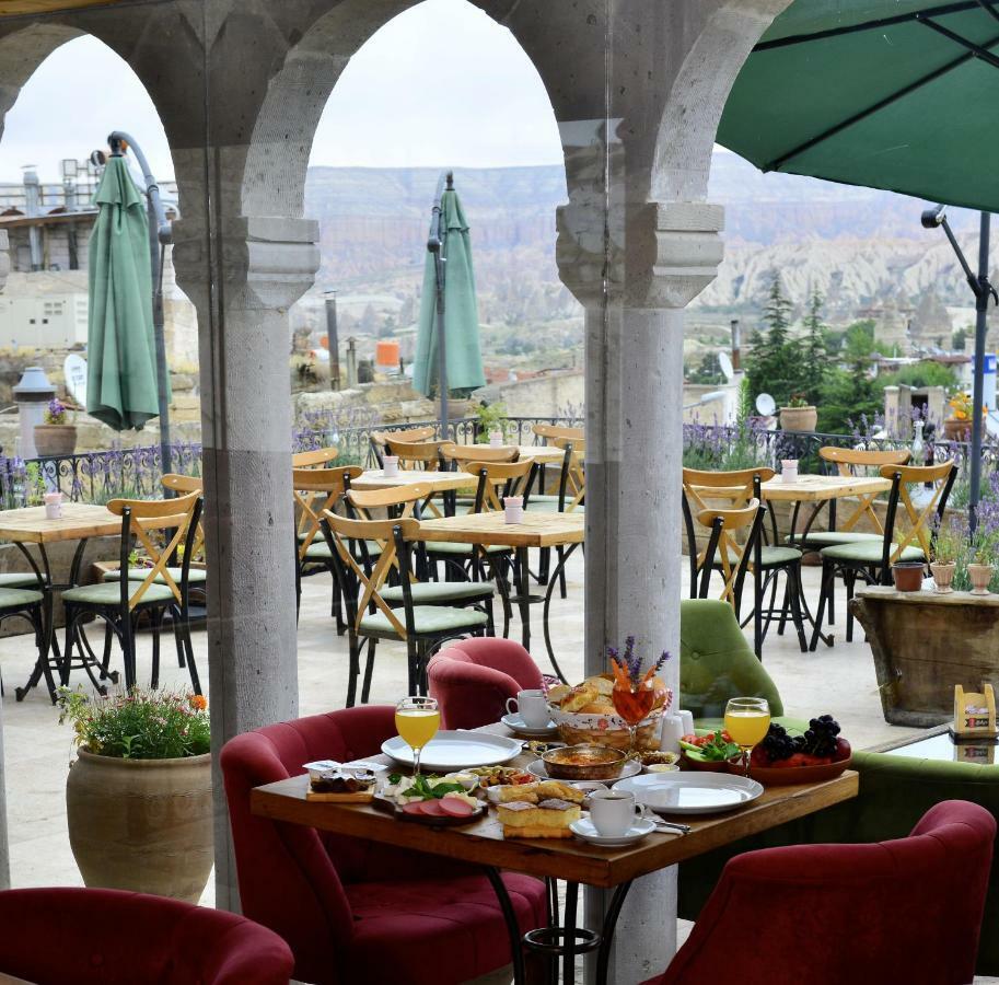 Caftan Cave Suites Гореме Экстерьер фото