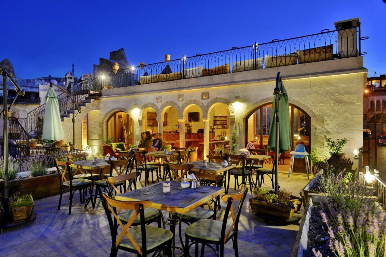 Caftan Cave Suites Гореме Экстерьер фото