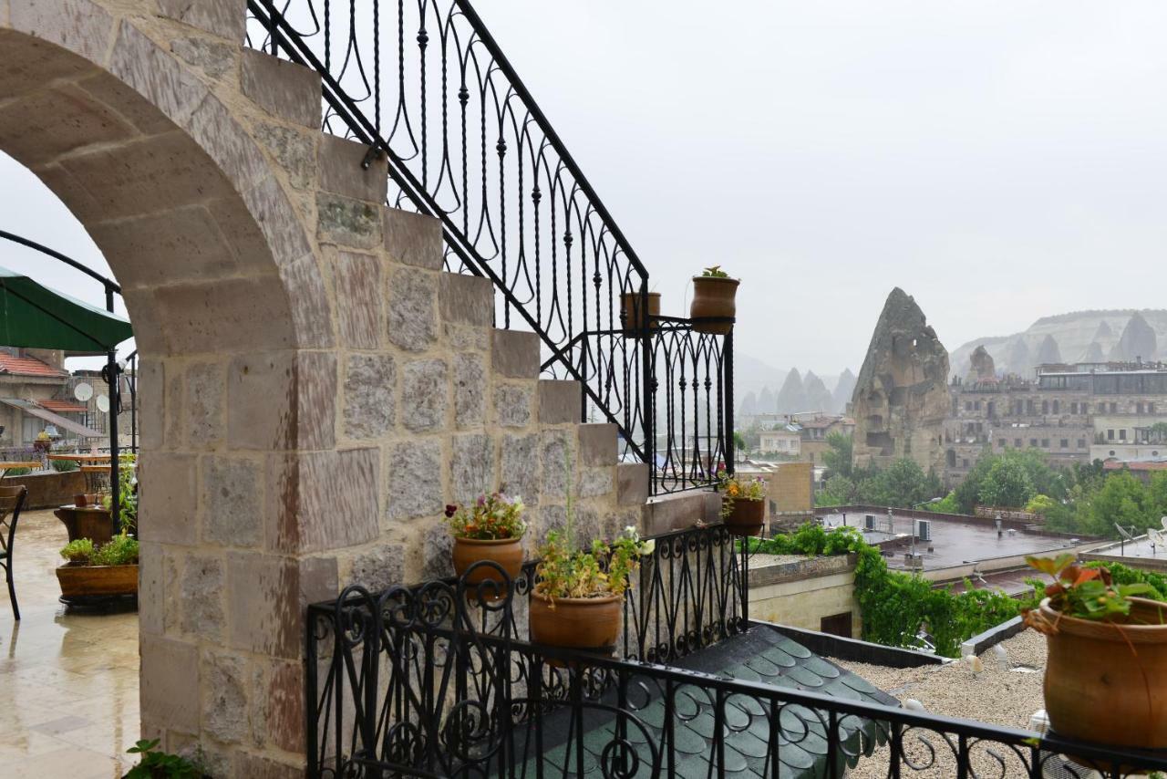 Caftan Cave Suites Гореме Экстерьер фото